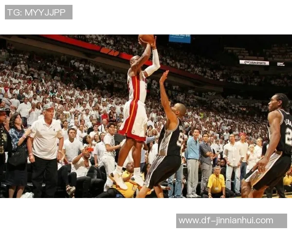 2014年NBA总决赛第七场热火与马刺的巅峰对决回顾与精彩瞬间解析