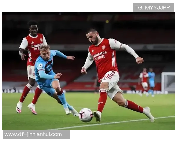 西汉姆联与狼队2020年精彩对决回放全景解析与赛后点评 西汉姆联与狼队2020年精彩对决回放全景解析与赛后点评