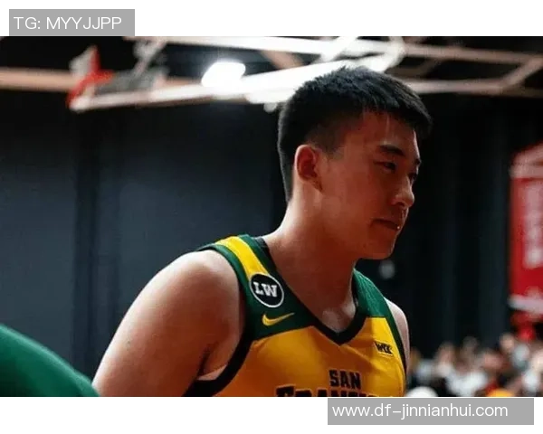 FIBA初体验不美好!林书豪弟弟世预赛首秀0分 大龄“新秀”盼反弹 FIBA初体验不美好!林书豪弟弟世预赛首秀0分 大龄“新秀”盼反弹
