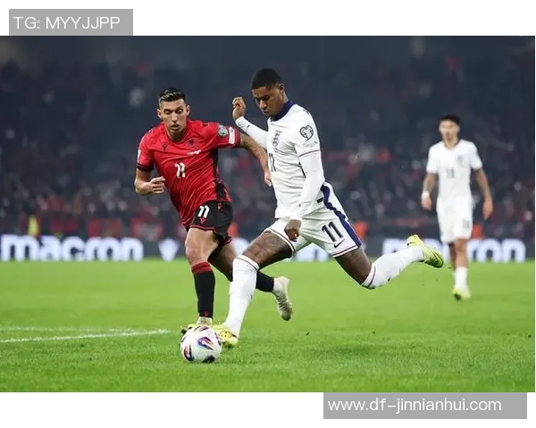 只会进攻?巴萨神锋的习气让弗里克失望,买断悬了? 只会进攻?巴萨神锋的习气让弗里克失望,买断悬了?